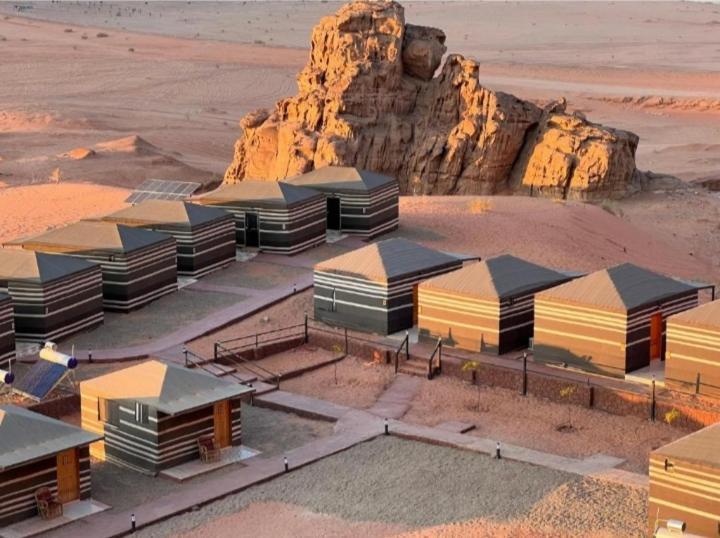 Wadi Rum Aviva Camp ภายนอก รูปภาพ