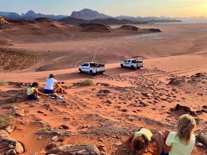 Wadi Rum Aviva Camp ภายนอก รูปภาพ