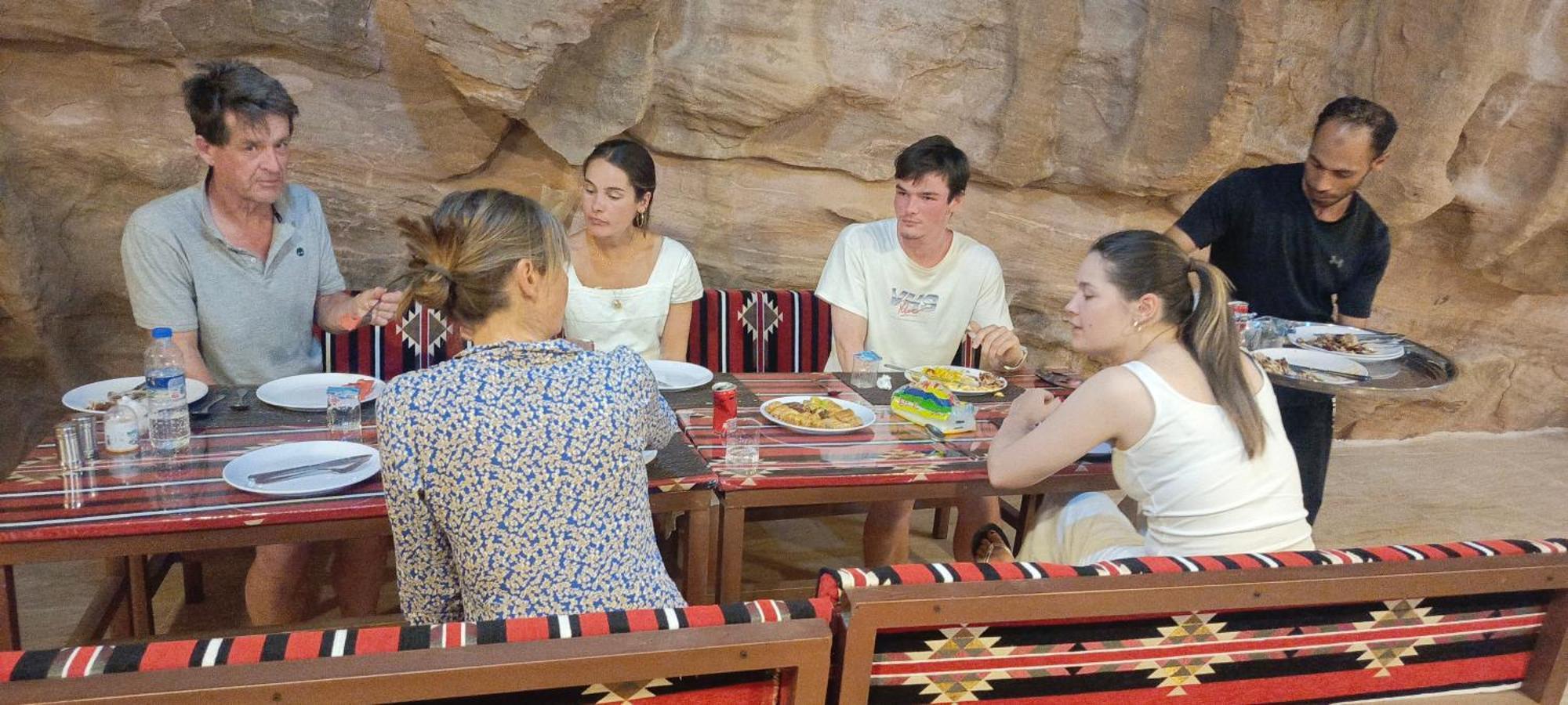 Wadi Rum Aviva Camp ภายนอก รูปภาพ